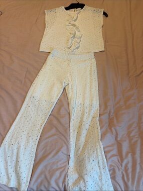 Zara Cream Eyelet Ruffle Crop Top & Pants Matching Set
